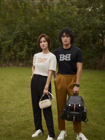 Bally推出七夕限定系列——恋上七夕，链住爱 携手袁弘与张歆艺夫妇甜蜜演绎 