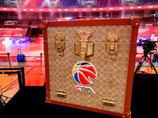Coach首度携手CBA 共同追寻冠军梦想之旅