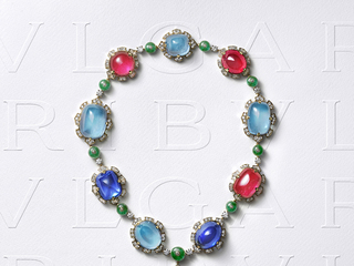 源起罗马繁盛巴洛克艺术，BVLGARI宝格丽甄呈璀璨高级珠宝