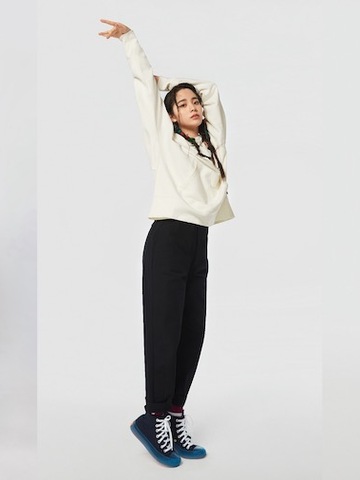 CONVERSE正式推出SHAPES服饰系列