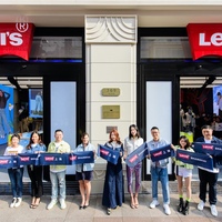 丹宁梦工厂，潮流文化新地标 ——Levi’s® 上海南京东路新生代旗舰店盛大开幕