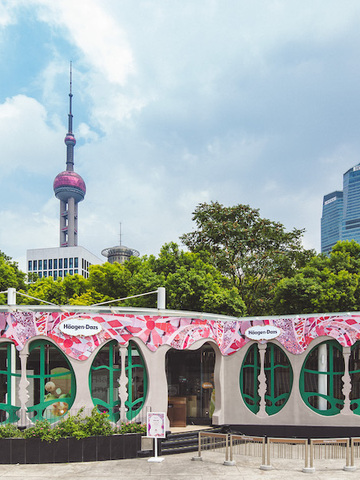 哈根达斯跨界西班牙天才建筑大师高迪 匠心巨制点亮月圆高光之夜