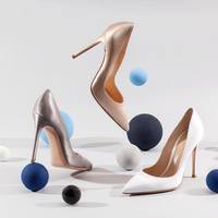 GIANVITO ROSSI 经典系列 以优雅步履邂逅都市摩登风尚