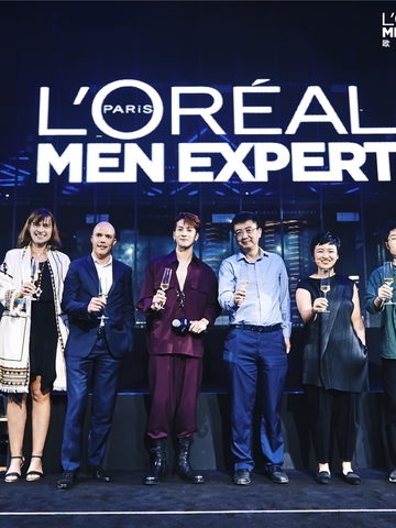 王嘉尔酷炫出击 独「嘉」型男主场 尽在欧莱雅男士“水能2.0沉浸式派对”