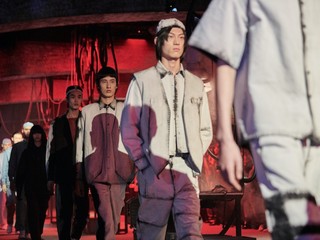 「VIRTUAL REALITY 虚拟现实」稳定版 XANDER ZHOU 二零二一春夏「新型」 