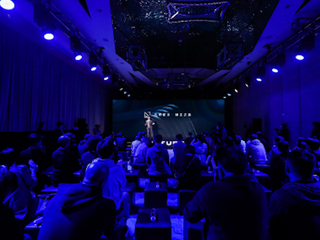 当健身遇上人工智能，FITURE魔镜开启家庭科技健身新时代