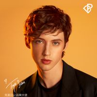 完美日记携手国际知名创作歌手Troye Sivan跨界传递“美不设限”品牌主张