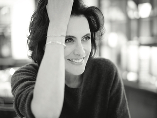 Ines de la Fressange，巴黎式时髦的灵感缪斯 天猫海外旗舰店盛大开幕