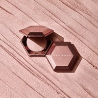 星辰潮妆 闪耀出位 Fenty Beauty 开启年终狂欢购物季