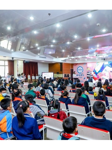 共同推进跨学科可视化教育，富士instax全国视觉板报创意展演征稿活动上海站颁奖典礼成功举办！