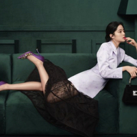 罗杰·维维亚倾情呈现2021春夏系列广告大片 品牌代言人欧阳娜娜魅力演绎