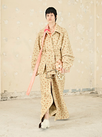 Acne Studios推出2021秋冬女装系列