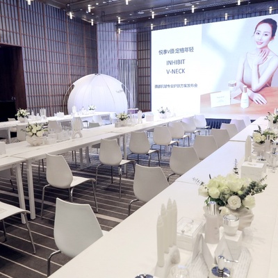 悦享V颈定格年轻  NATURA BISSÉ INHIBIT V-NECK悦碧施颈部与前胸V字区专业护肤方案全新上市