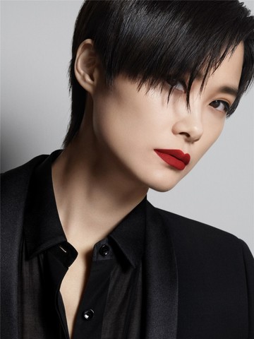 YSL圣罗兰彩妆护肤代言人 李宇春Chris Lee