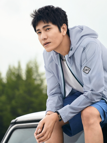 可隆全新行者风衣系列，尽享轻绎新生 ——KOLON SPORT 可隆发布4月主推系列