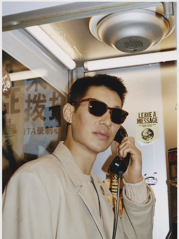 Coach隆重发布2021春季太阳眼镜系列 Jennifer Lopez与林书豪共同演绎