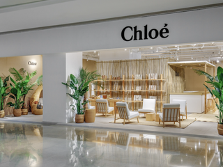 Chloé 夏日快闪店于上海静安嘉里中心盛大开幕