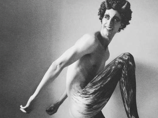 Acne Studios欣然宣布，在2021年夏季 推出《Acne Paper》一书