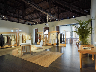 Chloé 2021秋冬系列预览活动，全新系列焕新展示。