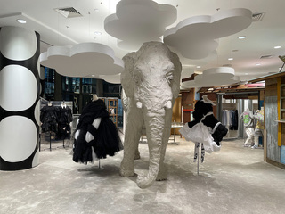 DOVER STREET MARKET BEIJING 2021秋冬盛大开季