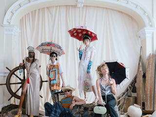 Vivienne Westwood  全新发布2022春夏系列SAVE OUR SOULS