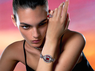 BVLGARI宝格丽Magnifica绮珍意宝高级珠宝腕表 突破边界 为时光镀上绮丽炫彩 