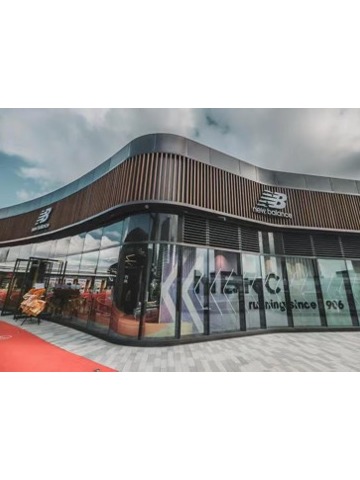 百年速度，燃情本色 New Balance 全球跑步概念店正式启幕