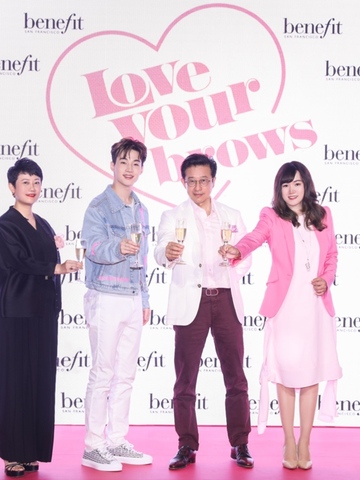 “眉”力无限 “妆”态在线 贝玲妃与丝芙兰携手呈献LOVE YOUR BROWS特情发布派对 贝玲妃大中华区品牌大使Henry刘宪华现场解锁神秘任务