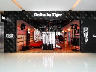 Onitsuka Tiger 鬼塚虎成都晶融汇购物中心形象店盛大开业