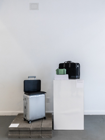 CLOT为RIMOWA“Vol.1”联名系列推出限量定制箱包