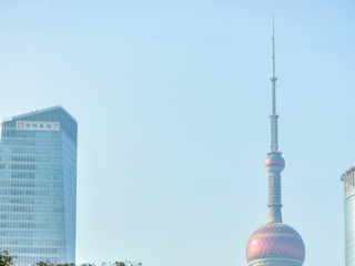 羽西鎏金眼霜解码之行 共启淡纹抗老鎏金时代