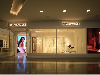 得益于中国市场的强劲业绩表现， PRONOVIAS 宝诺雅集团于上海开设全新亚洲旗舰店