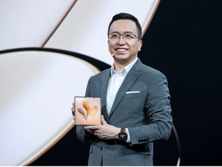 折叠旗舰，展跃万千，高端折叠旗舰荣耀MagicV正式发布，售价9999元起