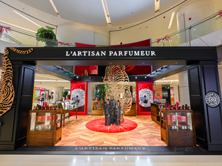 金虎鉴香 祥瑞新生 L'Artisan Parfumeur阿蒂仙之香隐凡之路迎虎年快闪店 上海ifc国金中心商场启幕