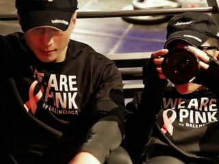 范景翔陈君发起“FJ+致敬粉紅絲帶运动”加盟国际“WE ARE PINK慈善行动”致力全球女性健康