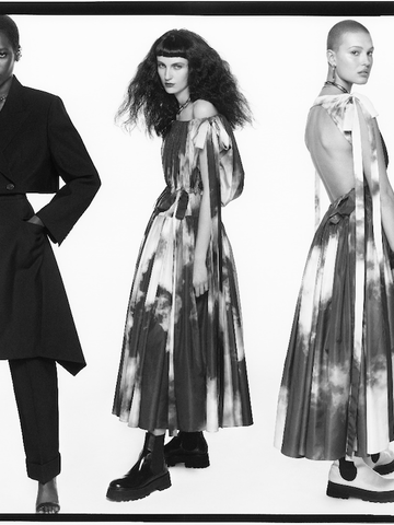 Alexander McQueen 2022春夏女装系列广告大片发布