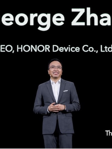 荣耀Magic4系列全球发布，再次演绎“缪斯之眼”标志性设计语言