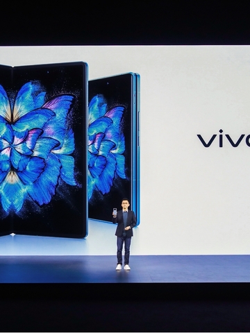 大，集大成 vivo首款折叠屏手机X Fold正式发布