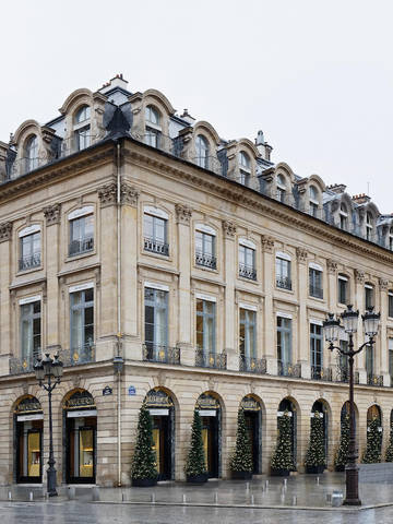 致敬芳登广场（Place Vendôme） 26 号宝诗龙之家