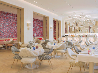 蒙田大道三十号迪奥先生餐厅