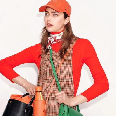 Longchamp秋冬系列新色来袭 诠释巴黎风情的自然优雅