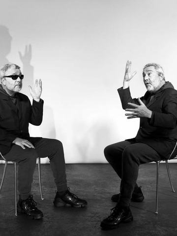 迪奥携手菲利普·斯塔克（PHILIPPE STARCK）  呈献“迪奥小姐”（MISS DIOR）椭圆背椅   