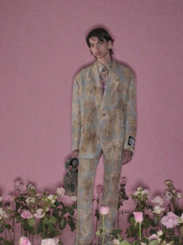 Acne Studios 呈现 2023 春夏男装系列