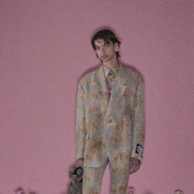 Acne Studios 呈现 2023 春夏男装系列