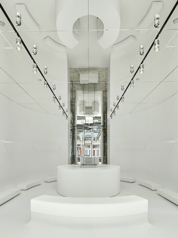 Courrèges于纽约Soho开设新店