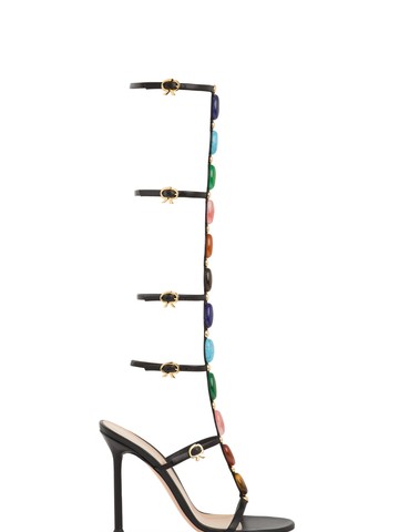 Gianvito Rossi 倾情呈现2023春夏系列