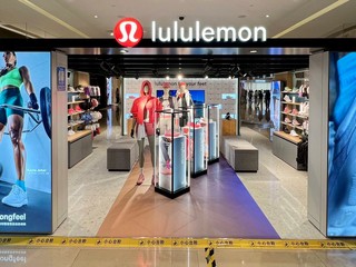 Strongfeel女士训练鞋上市 lululemon秋季鞋履系列亮相