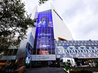 原创设计师品牌LATTA ALV 首次线下快闪店亮相上海