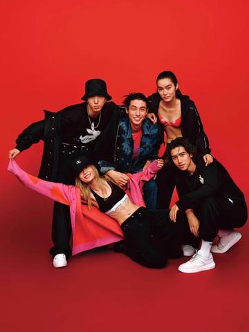 兔Do____in #mycalvins# Calvin Klein发布2023全新兔年新春系列