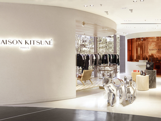 MAISON KITSUNÉ  上海芮欧百货精品店全新开幕